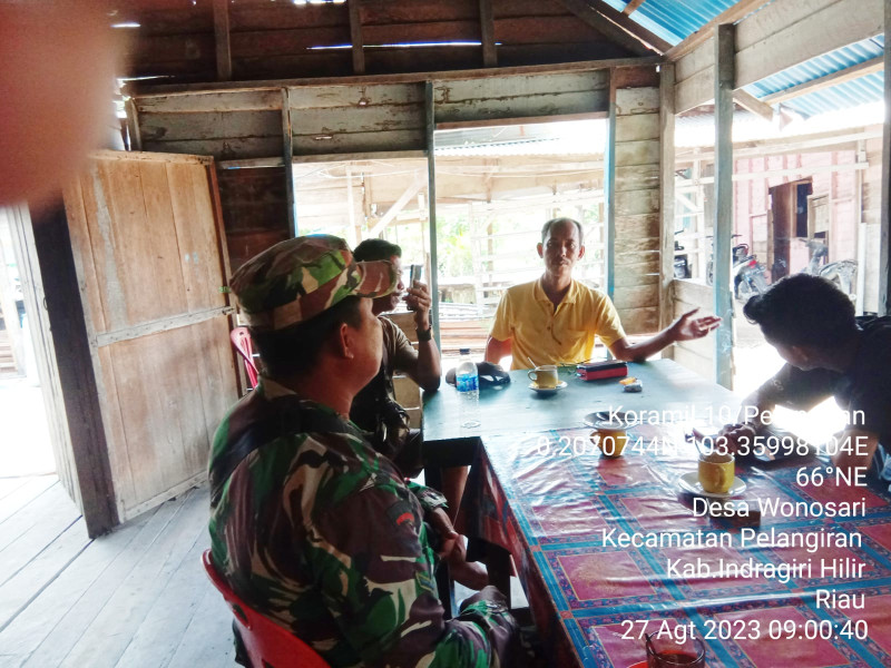 Ajak Para Pemuda Untuk Jaga Keamanan dan Ketertiban Bersama Babinsa Koramil 10/Pelangiran