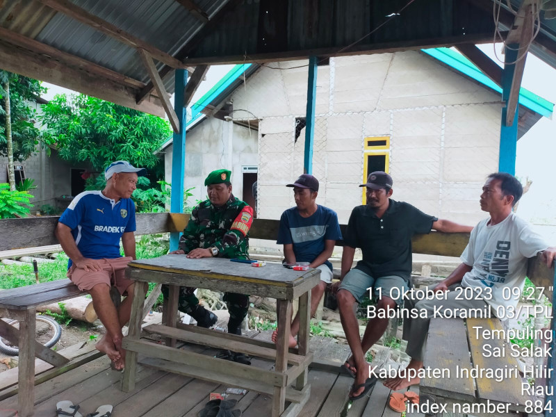 Babinsa Koramil 03/Tpl dan Warga Terus Mengantisipasi Agar Tidak Terjadinya Karhutla