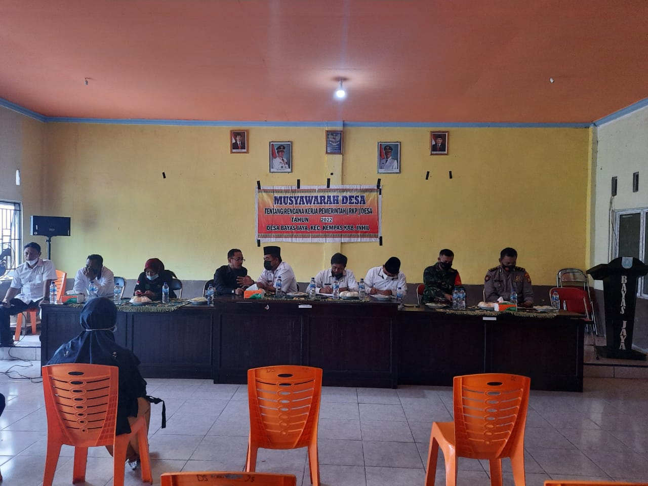 Babinsa Koramil 03/Tempuling Hadiri Musdes Pembahasan RKPDes Desa Bayas Jaya