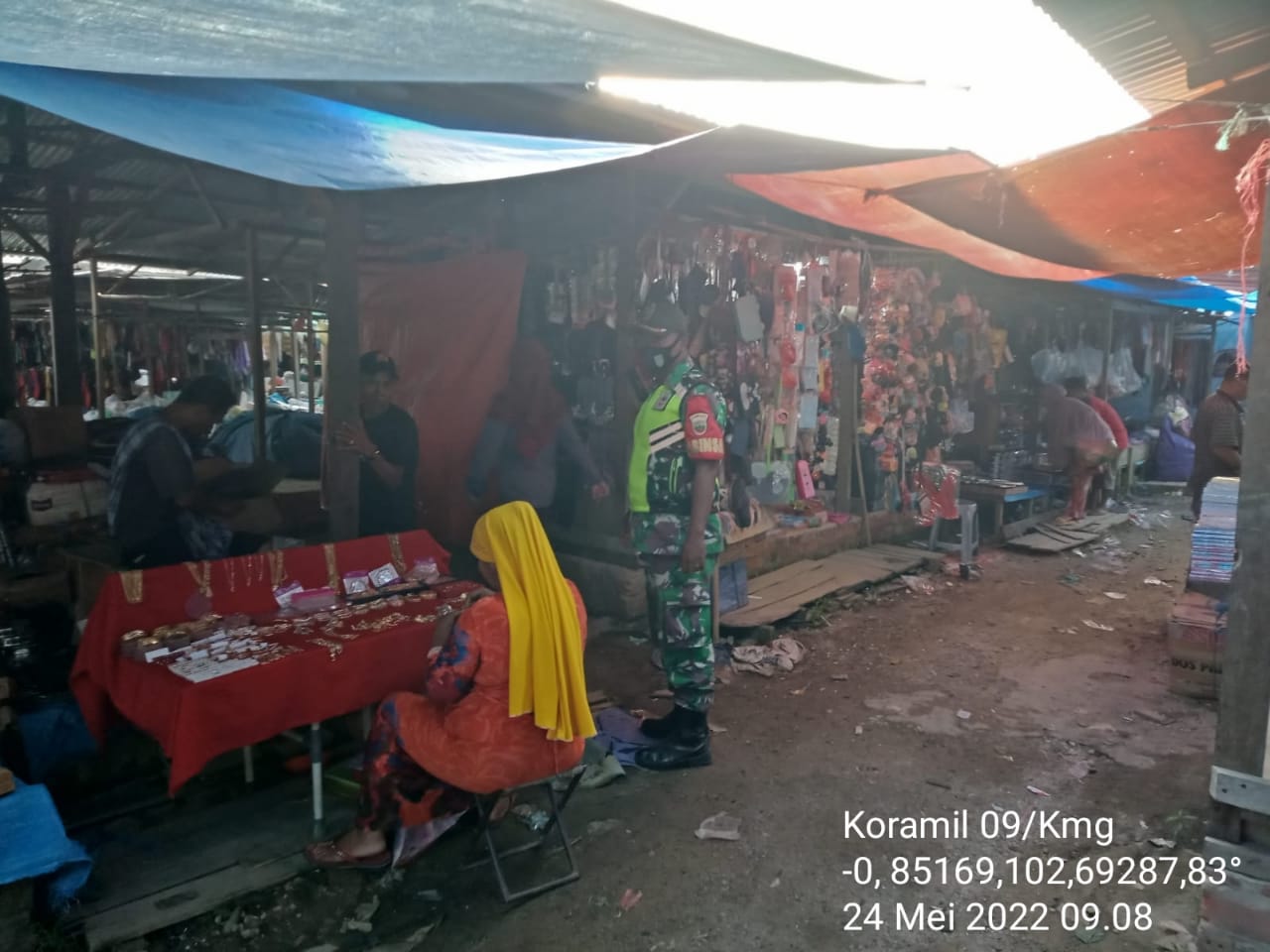 Cegah Covid-19, Koramil 09/Kemuning Aktif Lakukan Sosialisasi Prokes