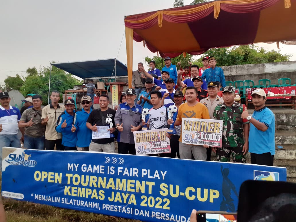 Babinsa 03/Tpl Hadiri Penutupan Turnamen SU Cup Kempas Jaya 2022