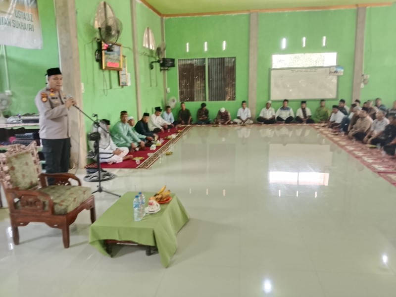 Kapolsek Gaung Hadiri Peringatan Maulid Nabi Muhammad SAW di Masjid Nurul Ihsan, Berikut Pesan-pesannya