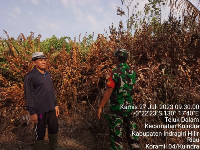 Babinsa Koramil 04/Kuindra Himbau Agar Tetap Jaga Karhutla dan Patroli Rutin