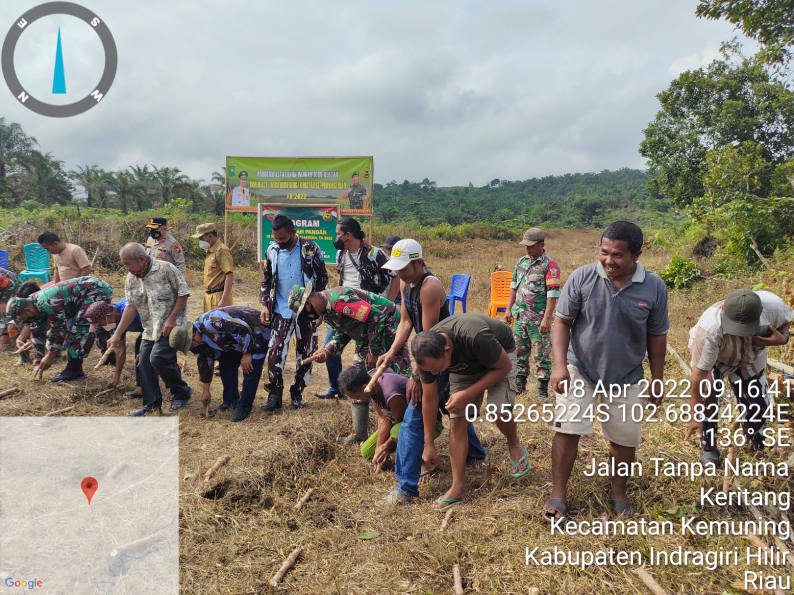 Giat Melakukan Penanaman Serentah Ketahanan Pangan Oleh Koramil 09/Kemuning