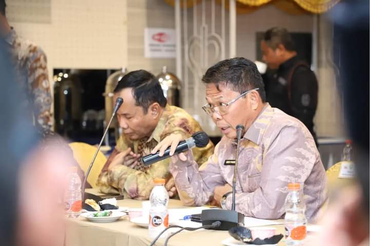 Pj Sekda Inhil Menghadiri FGD Forum Sekda Seluruh Indonesia Komwil Prov. Riau