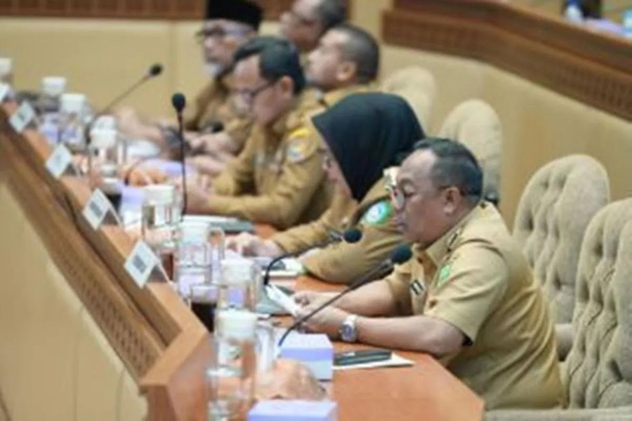Pj Gubernur Riau Rahman Hadi Lapor ke Komisi II DPR RI Terkait Pilkada 2024