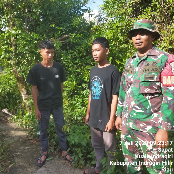 Babinsa Koramil 04/Kuindra Sampaikan Agar Tetap Jaga Hutan dan Lahan Dari Kebakaran