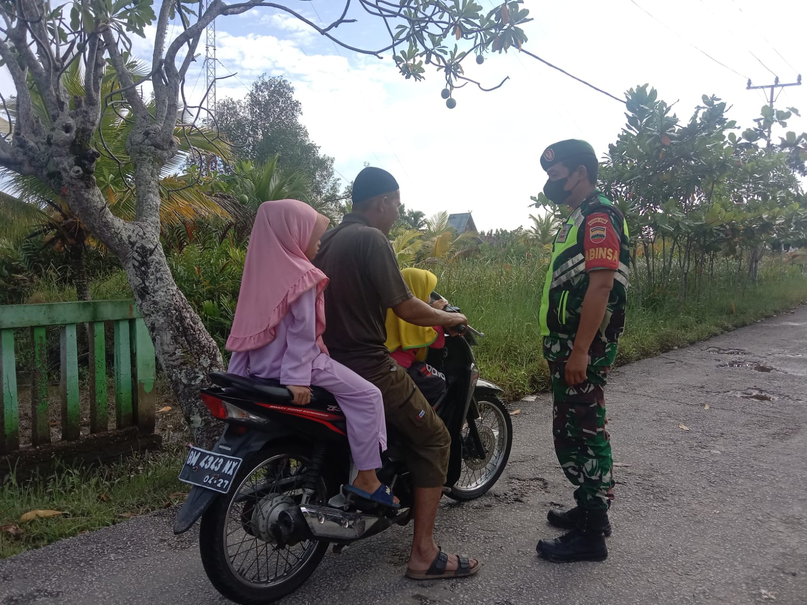 Turun Ke Wilayah Untuk Lakukan Sosialisasi Sekaligus Penerapan Prokes