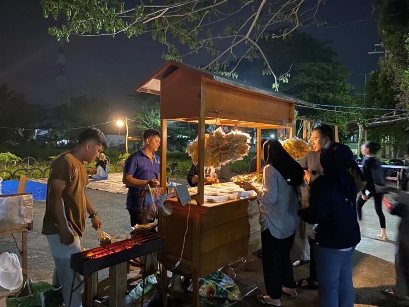 Angkringan 33 juaranya tongkrongan anak muda