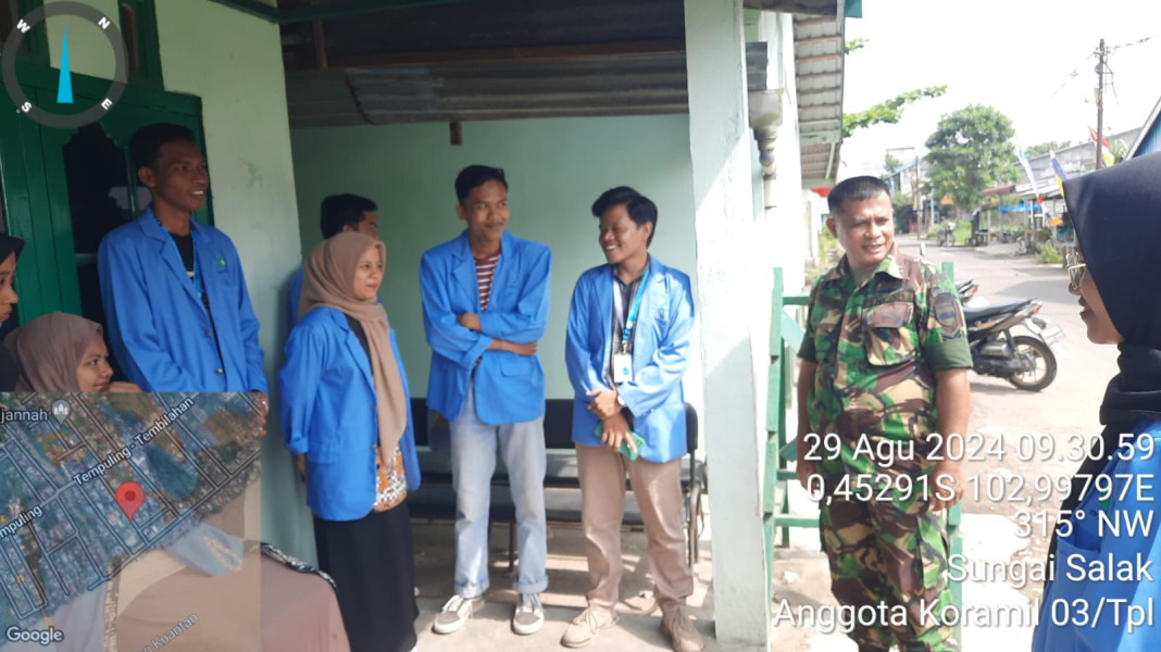 Babinsa Koramil 03/Tpl Komsos Dengan Mahasiswa KKN di Wilayah Binaan
