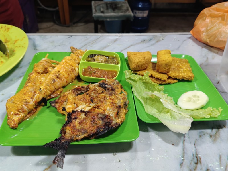 Cukup ke Pondok Keyla Jalan Soebrantas Tembilahan, Nikmati Beragam Pilihan Ikan Laut dan Cumi Jumbo dari Kepri