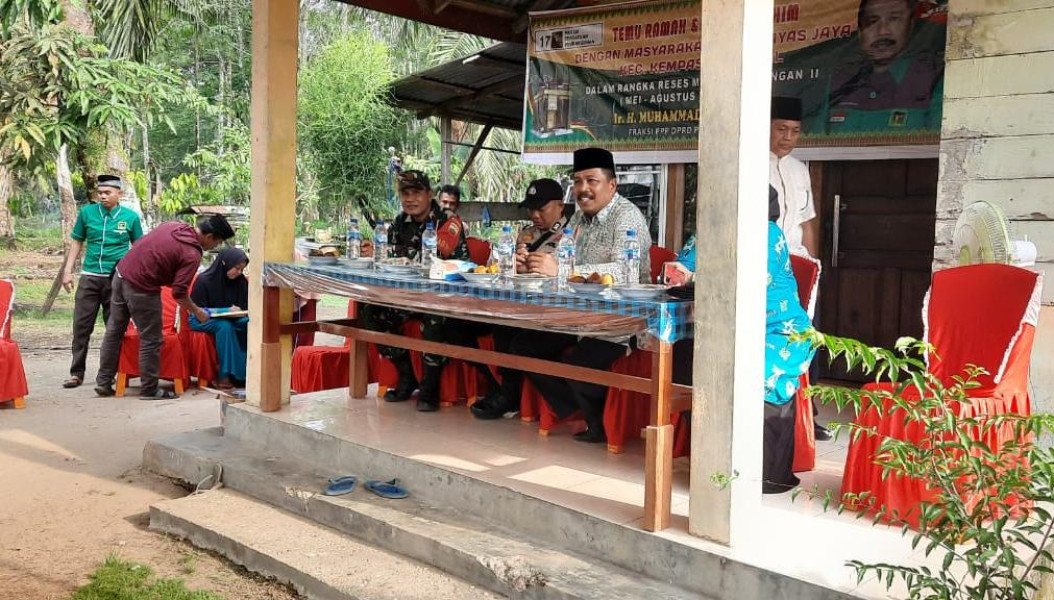 Babinsa Koramil 03/Tpl Hadiri Reses Anggota DPRD Riau