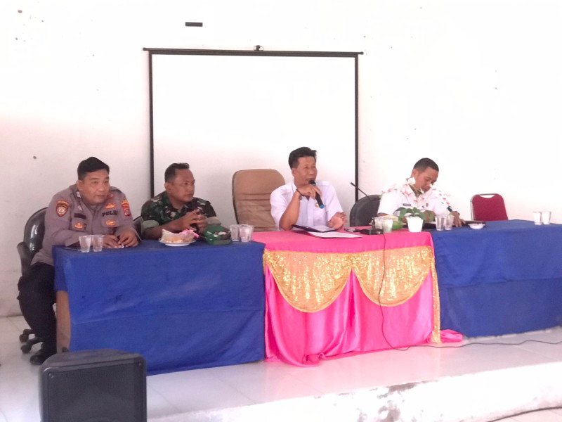 Matangkan Persiapan Hari Kemerdekaan, Babinsa Koramil 05/Gas Hadiri Rapat Jelang HUT RI ke-79 Tahun