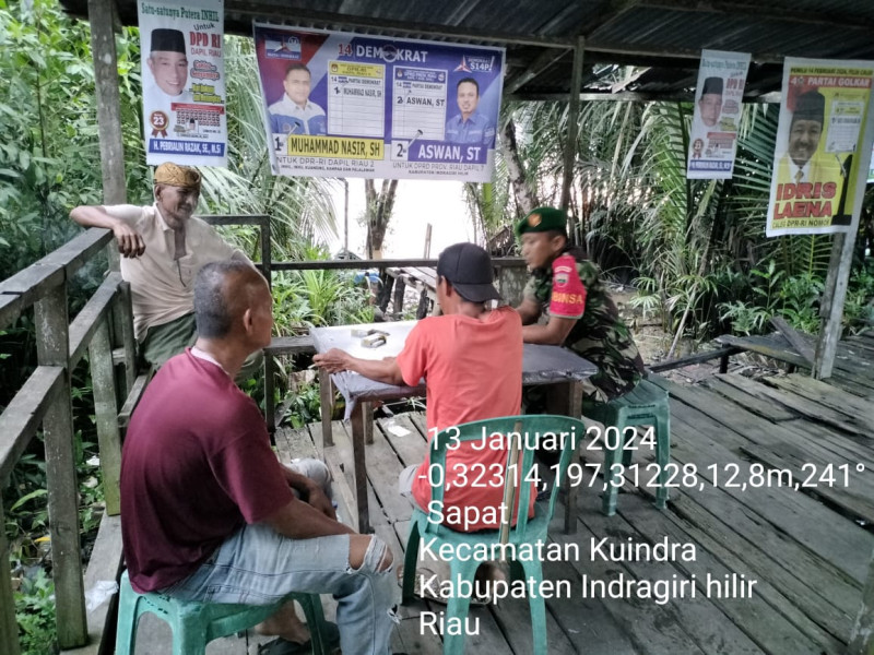 Di Kehidupan Sehari-hari, Babinsa Kopda Andre Danu Saputra Terapkan Nilai-nilai Pancasila di Binaan