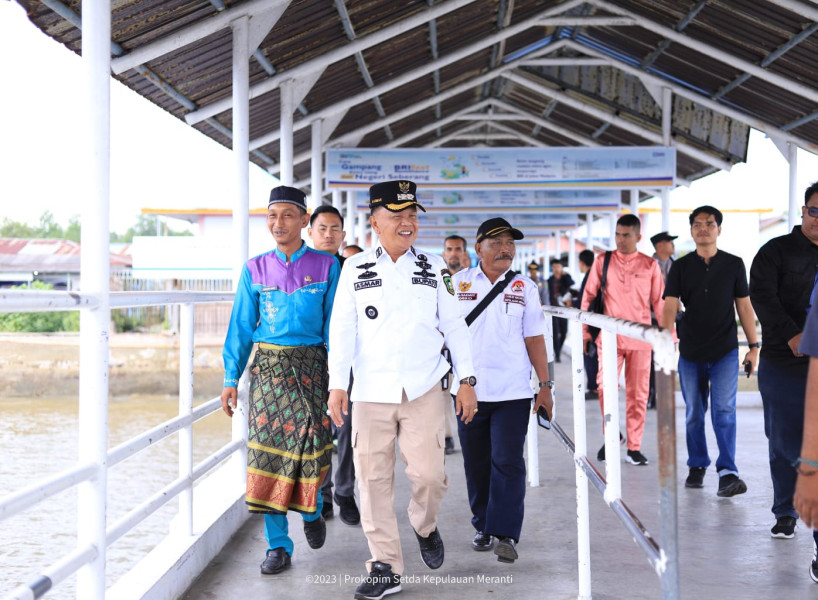 Plt Bupati Asmar Lepas Keberangkatan Perdana MV. Trans Jet Tujuan Malaysia
