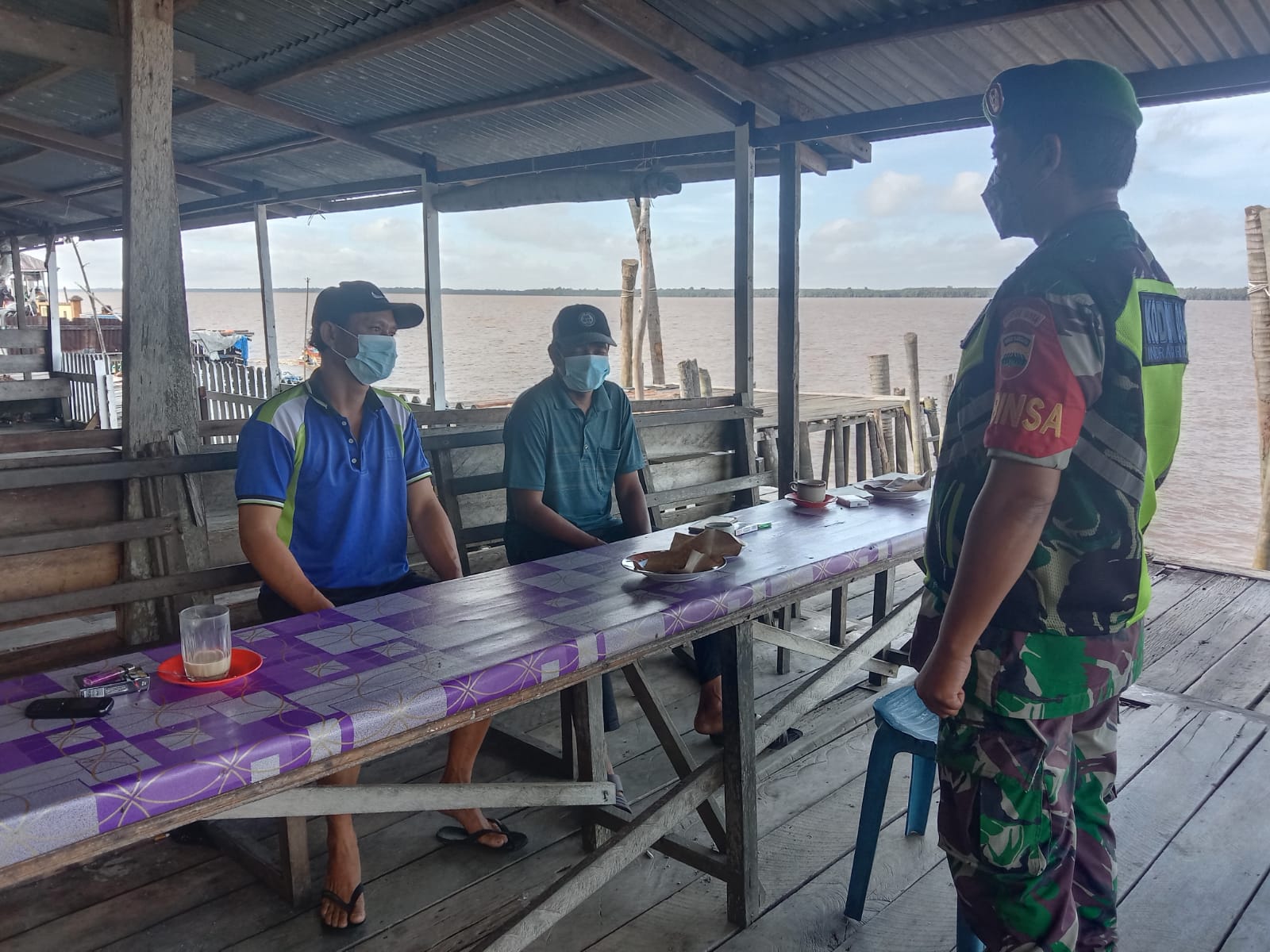 Serda Ali Borkat Harahap Aktif Lakukan Penegakan Disiplin Prokes Kepada Warga