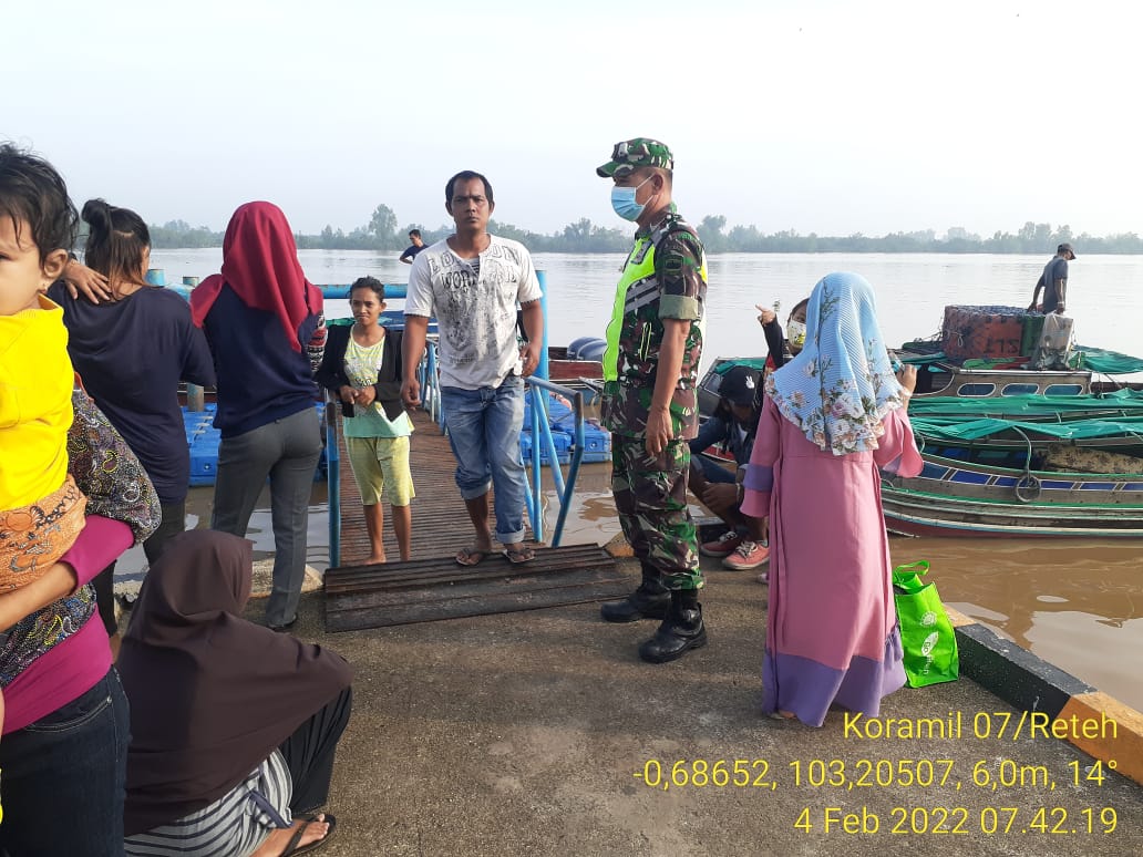 Wilayah Pelabuhan Rutin Jadi Sasaran Penegakan Protkes Oleh Jajaran Koramil 07/Reteh