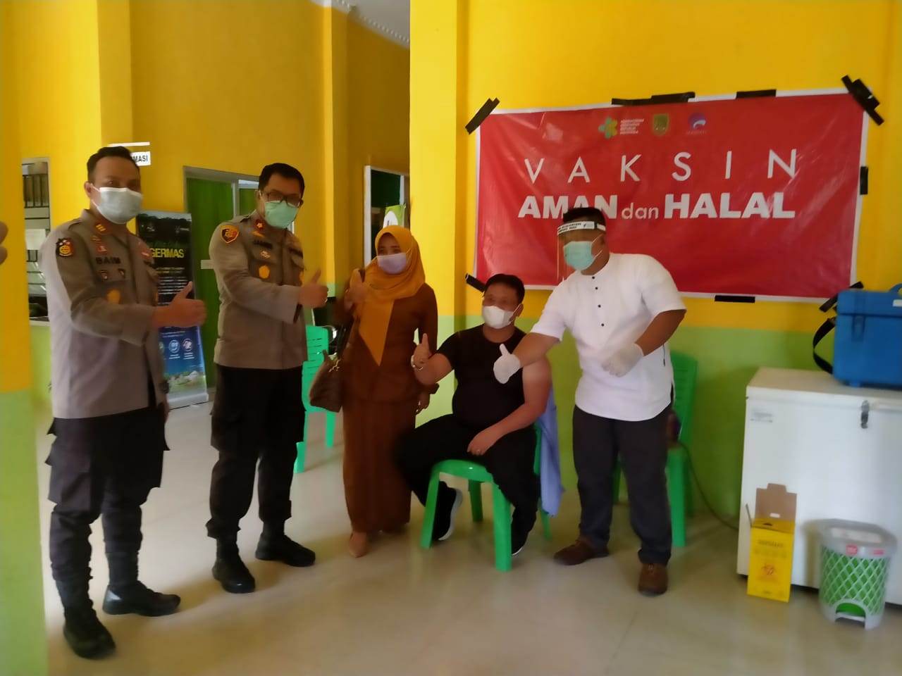 Wakapolres Rohil Tinjau Vaksinasi di Wilayah Polsek Pujud