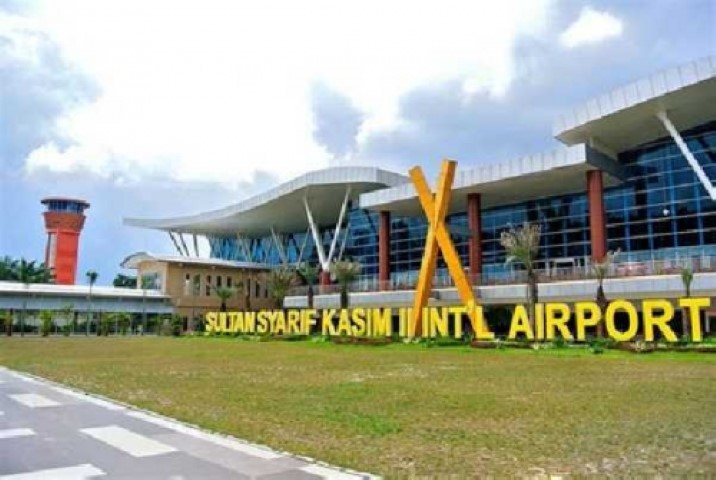 Bahasa Melayu Diterapkan di Bandara SSK II, Aherson: Sudah Saatnya Identitas Ini Ditonjolkan