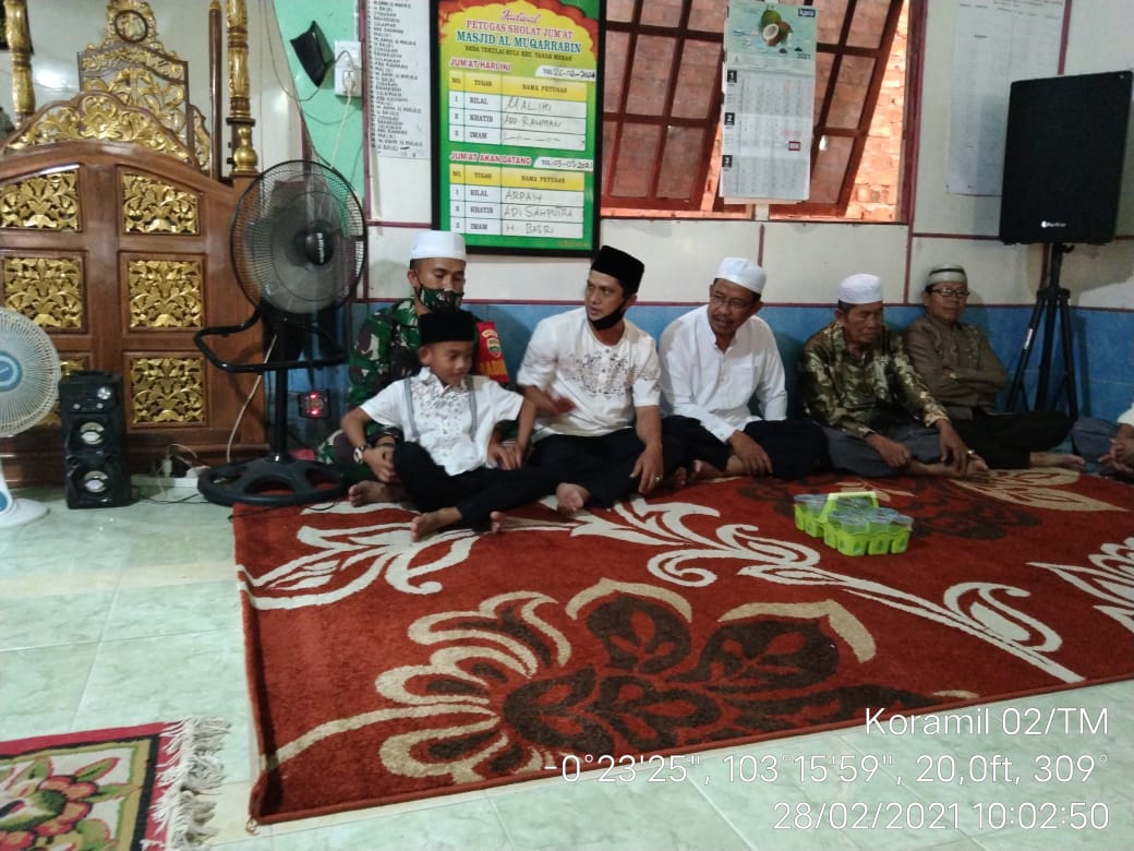 Babinsa Desa Tanjung Baru Hadiri Peringatan Isra' Mi'raj di Tekulai Hulu