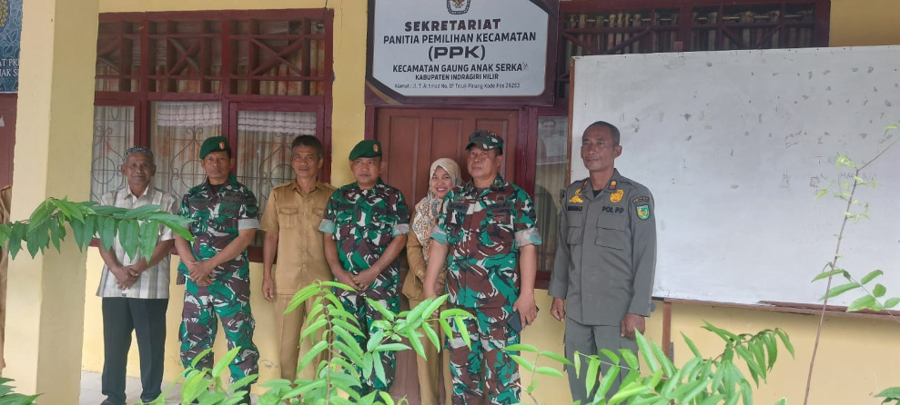 Koramil 05/Gas Beserta Personil Berikan Sosialisasi Antisipasi Hoax Jelang Pilkada 2024