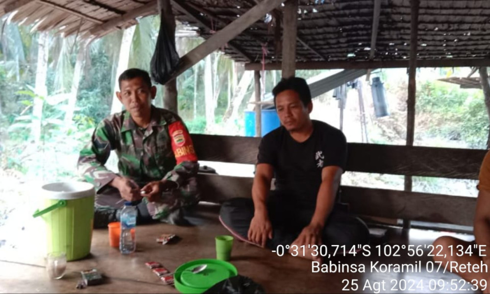 Tingkatkan Silaturahmi dan Kebersamaan Melalui Komsos Bersama Koramil 07/Reteh