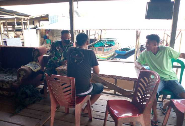 Babinsa Koramil 04/Kuindra Himbau Masyarakat Agar Perhatikan Anak-Anak Di Desa