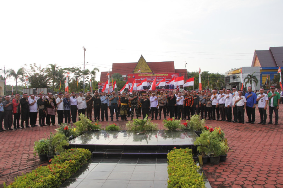 Laporan Dicabut, Kasus Pengalungan Bendera Merah Putih Pada Hewan Anjing Selesai dengan Berdamai