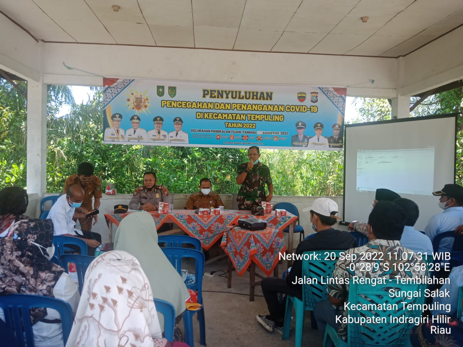 Babinsa 03/Tempuling Sertu Mistar Hadiri Penyuluhan Dan Penanganan Covid-19