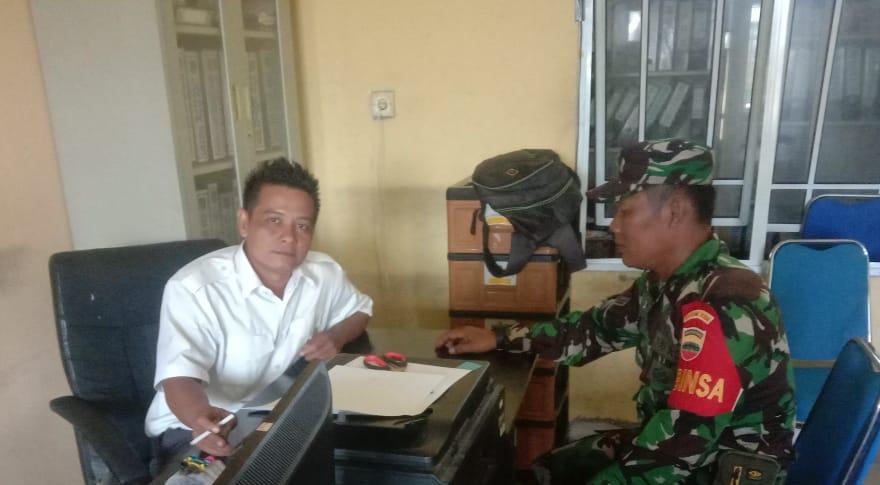 Babinsa Koramil 03/Tpl Sertu Wisnu Hartono Sambangi Kantor Lurah Tempuling