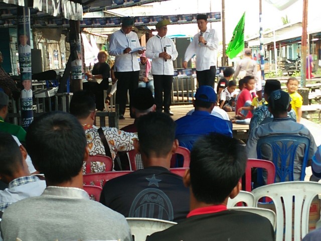 Kampanye di Concong, ini Janji Firdaus-Rusli Untuk Para Nelayan 