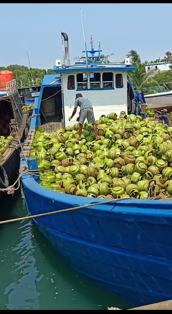 UPP Kelas I Tanjung Uban: Pelayanan Masyarakat Menjadi Prioritas  UPP Kelas I Tanjung Uban: Pelayanan Masyarakat Menjadi Prioritas