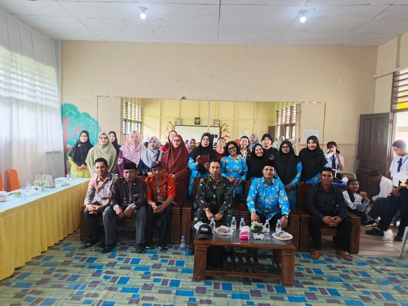 SMPN 1 Concong Gelar Simfoni Akhir Untuk  Siswa Kelas IX: Danpos Concong Luar, Jaga Semangat Belajar Meski Lulus