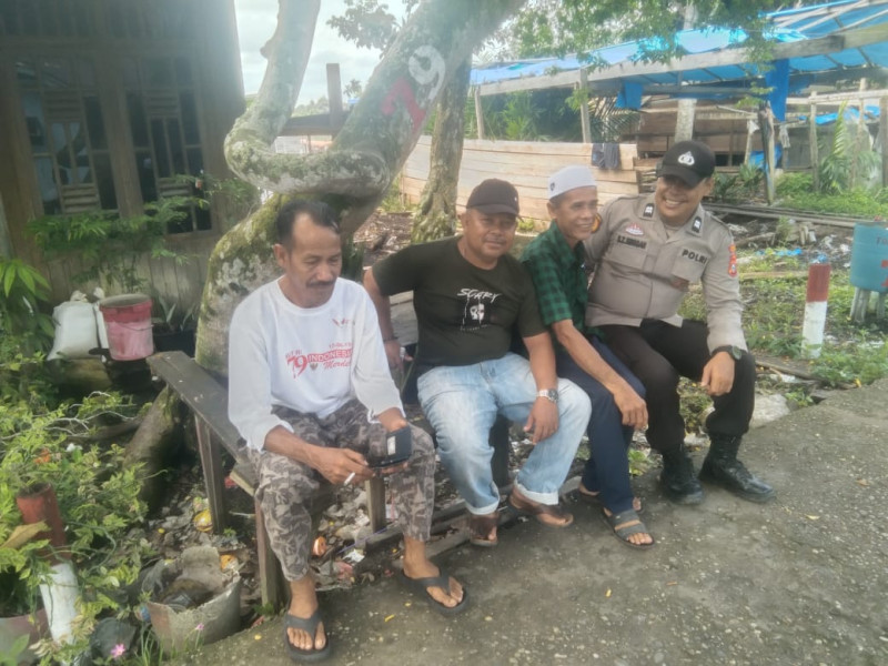 Melalui Cooling System, Bhabinkamtibmas Polsek Gaung Ajak Masyarakat Ciptakan Kamtibmas di Pilkada 2024