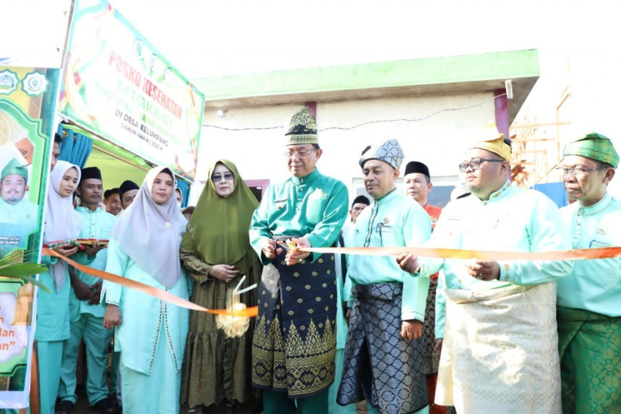 Diikuti Ratusan Kafilah, Bupati Inhil Melepas Pawai Ta’ruf Sekaligus Meresmikan Bazar MTQ Ke – 51 Tingkat Kecamatan Gaung Anak Serka