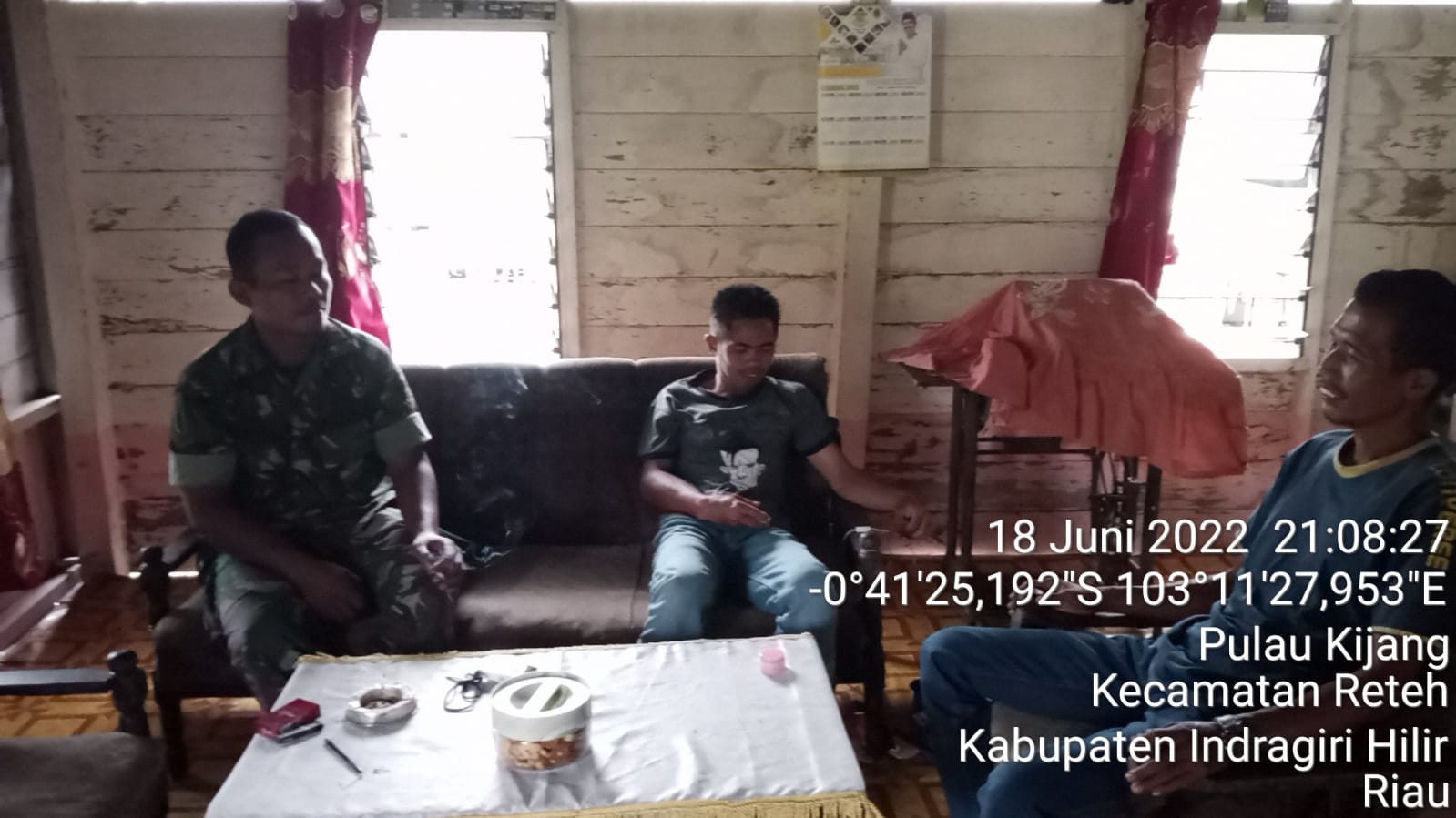 Kopda Sudarwis Jalin Komsos Bersama Masyarakat di Desa Paret Jawa