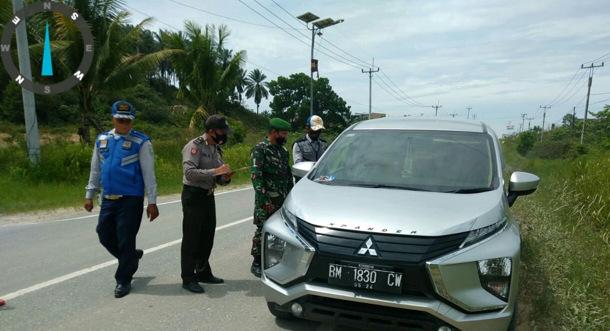 Gabungan TNI, Polri, Dishub dan Diskes Laksanakan Siaga di Pos Pantau