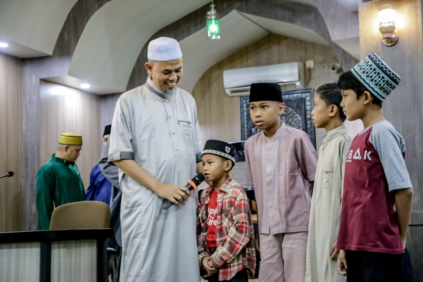 Semarakkan Ramadhan 1443 H, Wali Kota Dumai Audiensi Bersama Masyarakat Kelurahan Ratu Sima