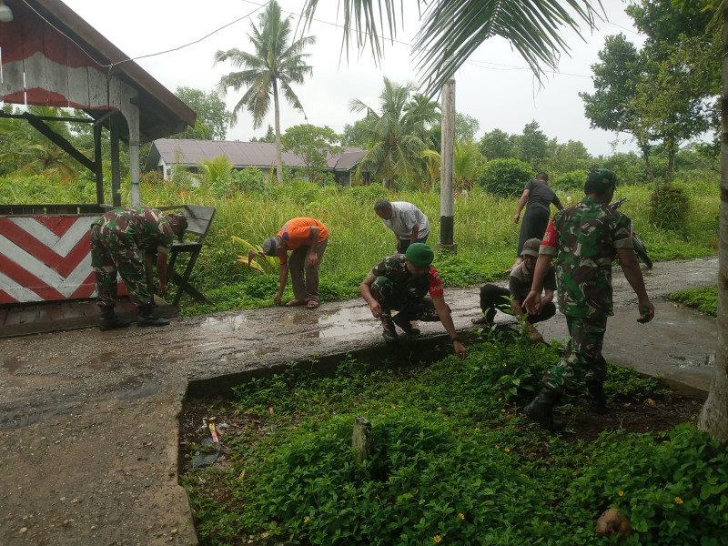Giat Goro, Babinsa Koramil 04/Kuindra Tingkatkan Kekompakan dan Silaturahmi Antar Sesama