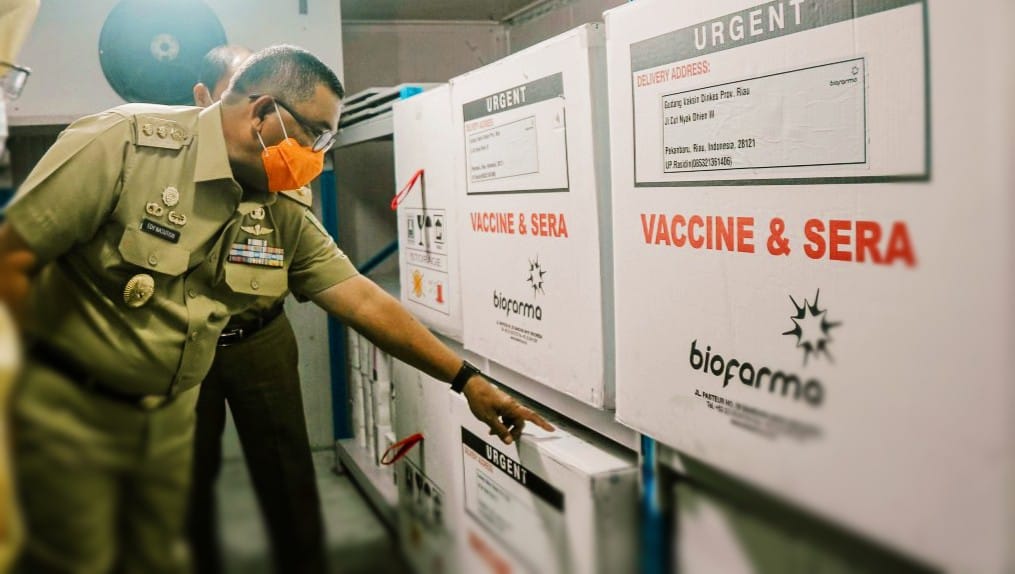 Distribusikan 200 Ribu Dosis Vaksin Sinipharm, Pemprov Riau Minta Pemda Percepat Vaksinasi