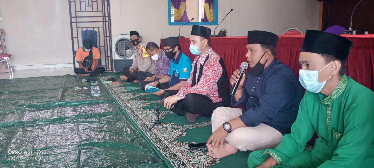 Menjelang Bulan Suci Ramadhan Camat dan Karang Taruna Lakukan Kegiatan Tahlilan  Menjelang Bulan Suci Ramadhan Camat dan Karang Taruna Lakukan Kegiatan Tahlilan
