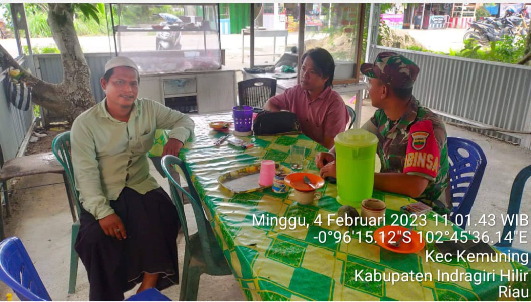 Babinsa Koramil 09/Kmg Jalin Kebersamaan dan Kerjasama Yang Baik