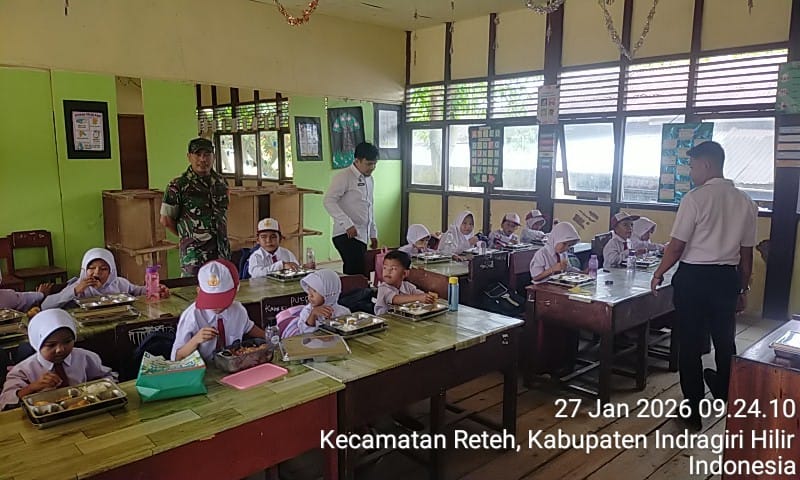 Koramil 07/Reteh Dukung Kegiatan MBG di Pulau Kijang