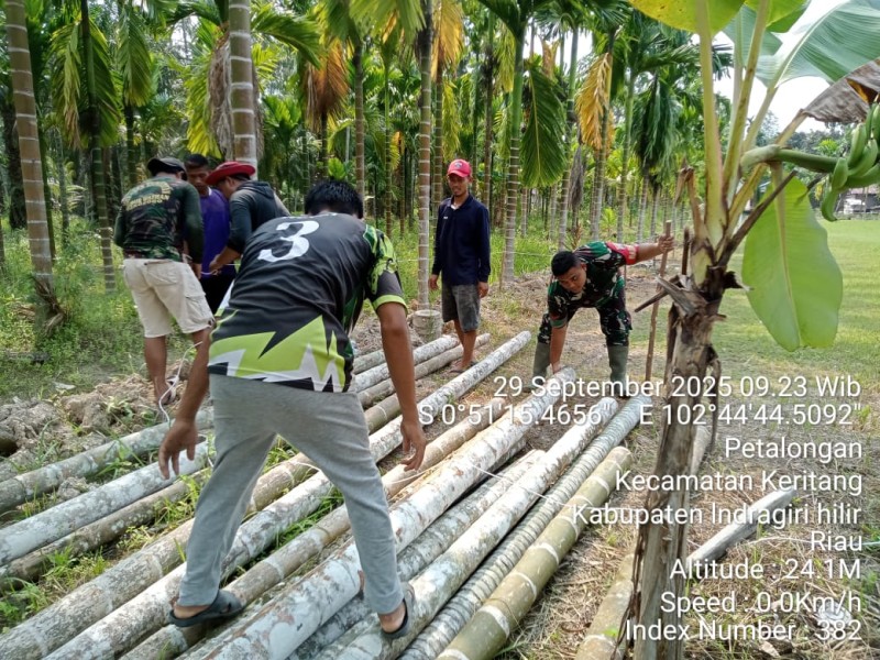 Babinsa Koramil 09/Kemuning Berkomitmen Guna Meningkatkan Kesadaran Masyarakat