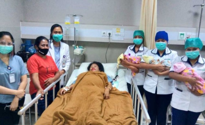 LUAR BIASA! Wanita Ini Melahirkan 3 Bayi Kembar Saat Suami Menghilang Tanpa Kabar