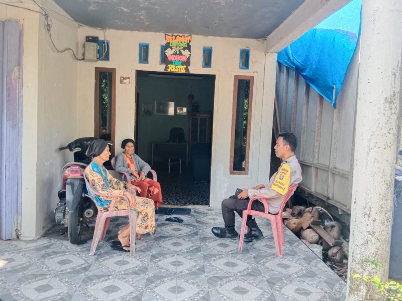 Cooling System Bhabinkamtibmas Polsek Gaung Cegah Timbulnya Potensi Konflik Jelang Pilkada Tahun 2024