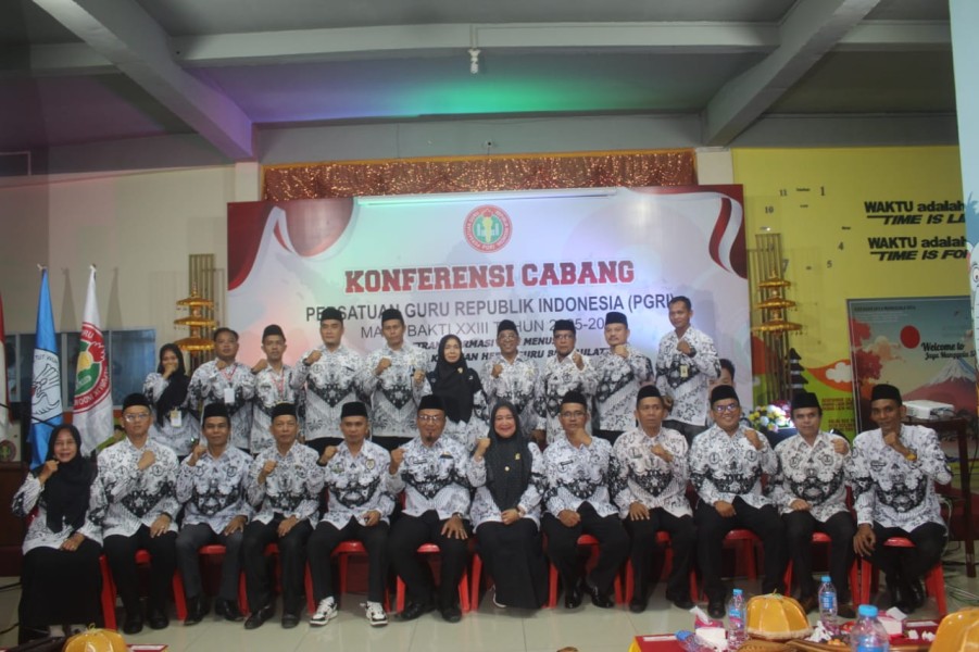 Rugayah, S.Ag., M.M Terpilih Pimpin PGRI Kateman, Komitmen Kolaboratif untuk Kemajuan Guru