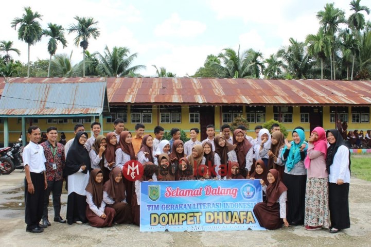 Monitoring dan Evaluasi Program Sekolah Jaringan Literasi Indonesia Dompet Dhuafa Riau
