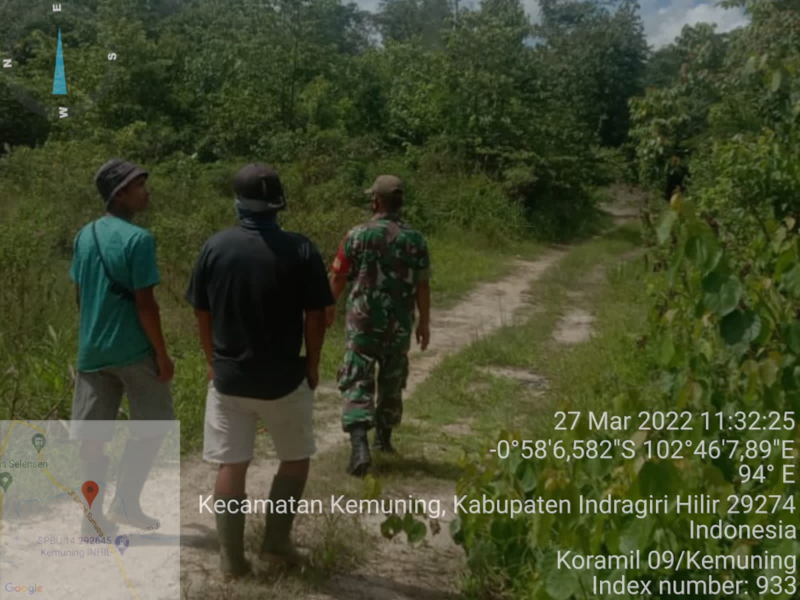 Babinsa Koramil 09/Kemuning Terus Lakukan Himbauan Terkait Kahutla