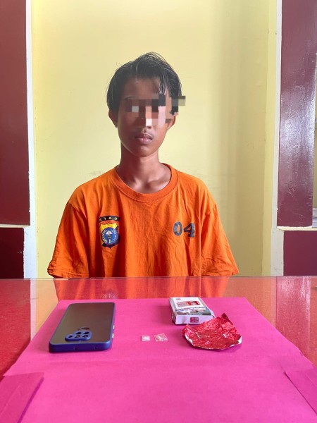Polsek Pelangiran Ungkap Kasus Narkotika Jenis Sabu, Seorang Remaja Diamankan